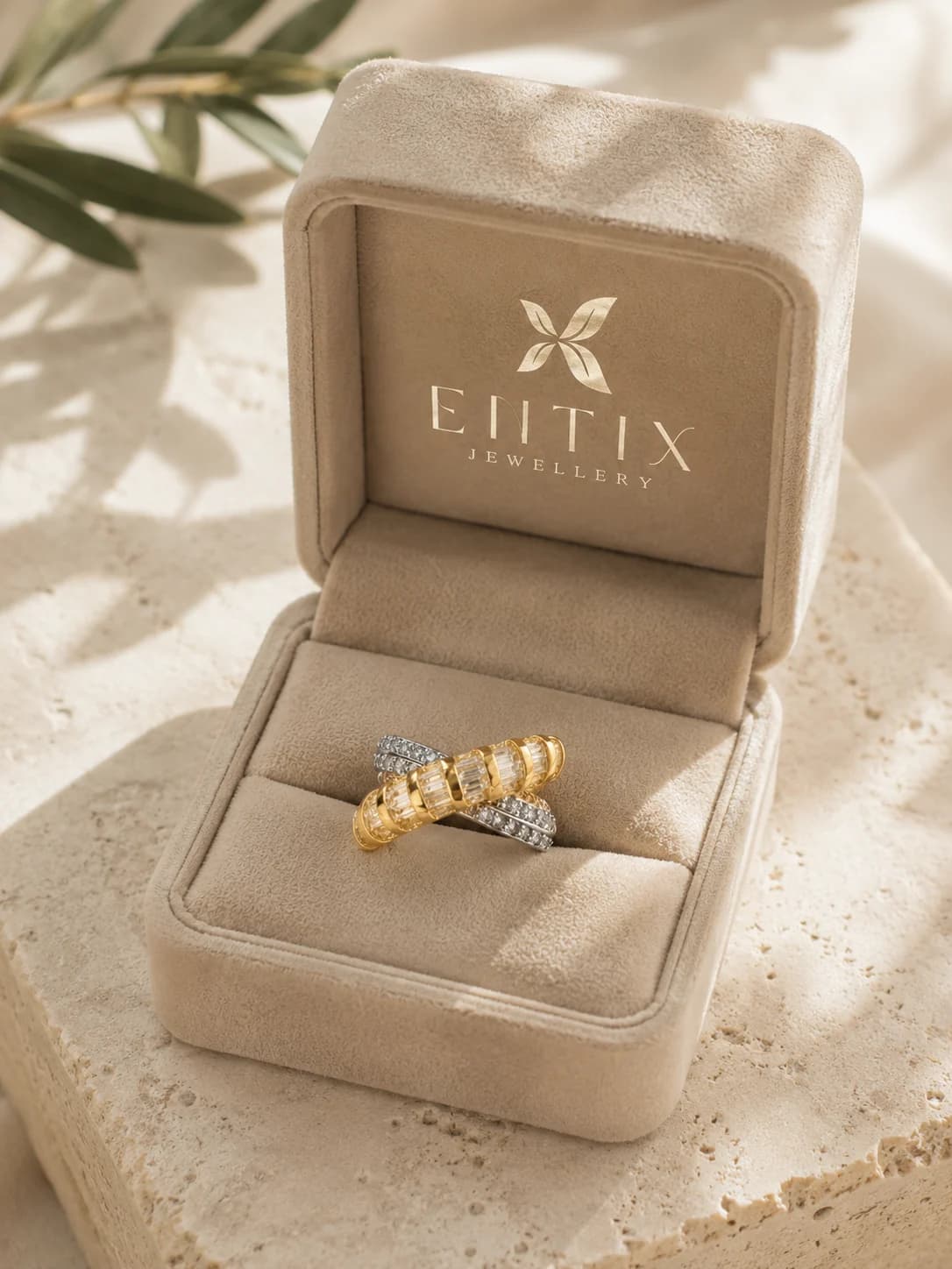 L’Amour Éternel Ring